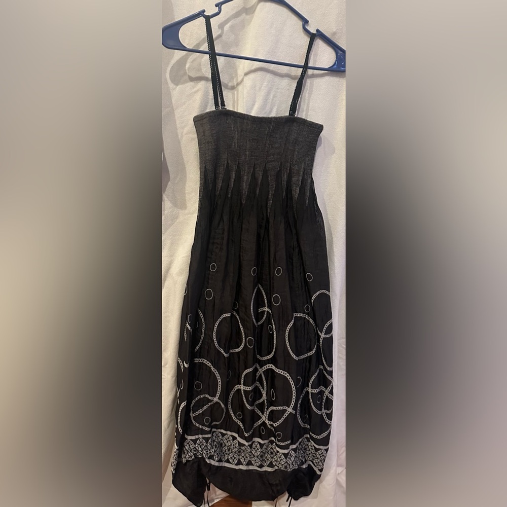 Beautiful Sundress New w/o tags